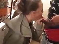 gozada na boca da novinha Hot Clip | xvideosearch.com