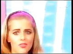 Donna Air and friends satin 90s clothes