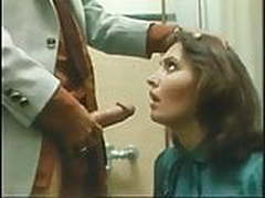 Best blowjob scenes from Roommates 1981