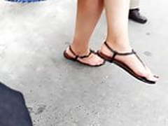 Filming her sexy feets, sexy toes in sandals