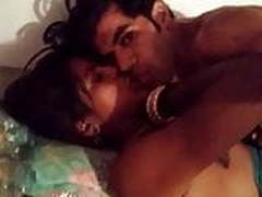 Rajasthani Village Bhabhi hot, Rajasthani aunty hot, Desi xx Hot Clip | xvideosearch.com