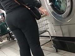 Milf Latina booty laundry duty 