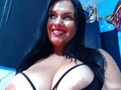 Large areolas poking out of top on cam