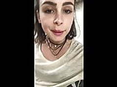 Lena Meyer Landrut zeigt ihren Nippel - geile Wixvorlage