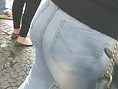 Super Ass in jeans 