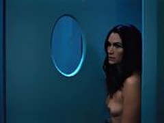Lena Loren - Altered Carbon (slow motion nude scene)