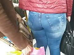 Gostosa de jeans apertado Online | xvideosearch.com