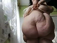 hangbuikvarken Free XXX | xvideosearch.com